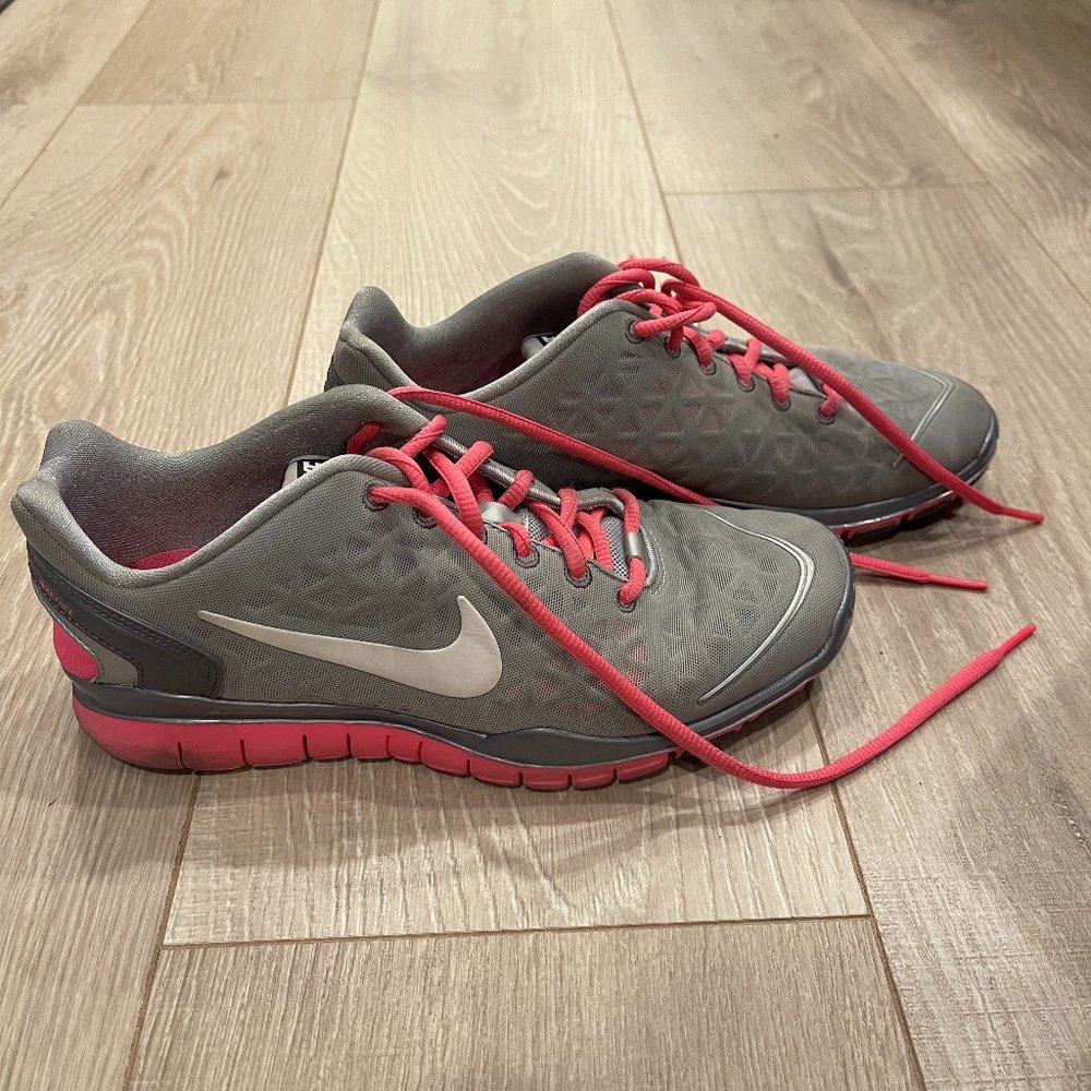 Nike Free TR Fit Training Shoes Grey/Pink Women's Size 7